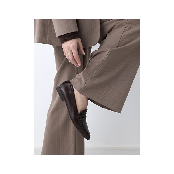 Paul Green - Flad loafer i sort med spids snude - 1225