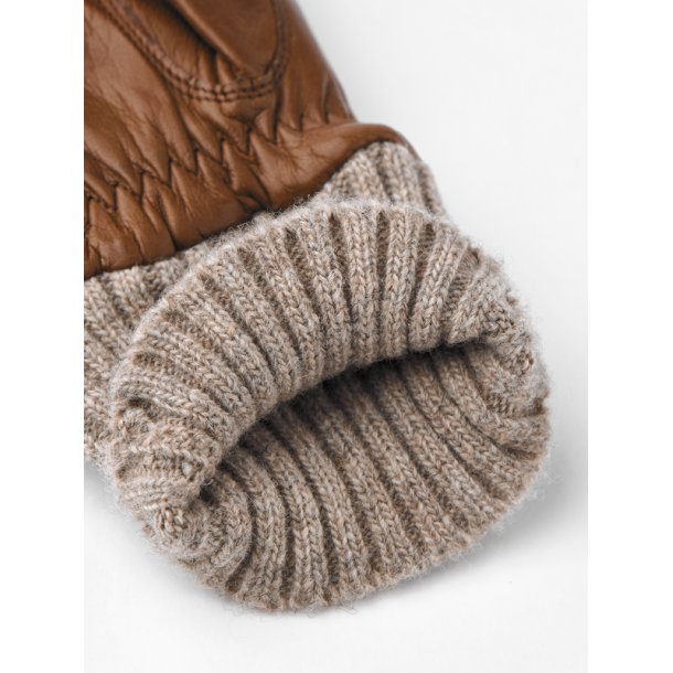 Hestra - Luffe i lysebrunt skind med varmt foer - Tina