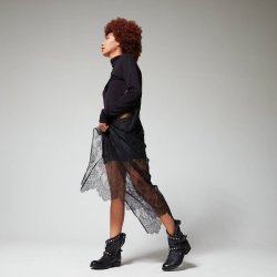 Airstep - Stvlette i sort med nitter