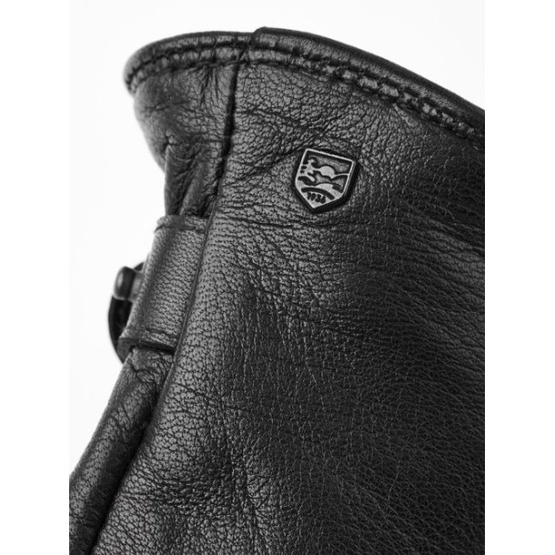 Hestra - Handske i sort med rem og knap