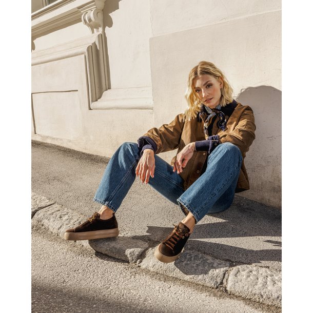 Paul Green - Sneakers i brun med plateau og elastiksnre - 5017