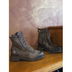 Airstep - St�vlette i brun ruskind med sm� nitter 