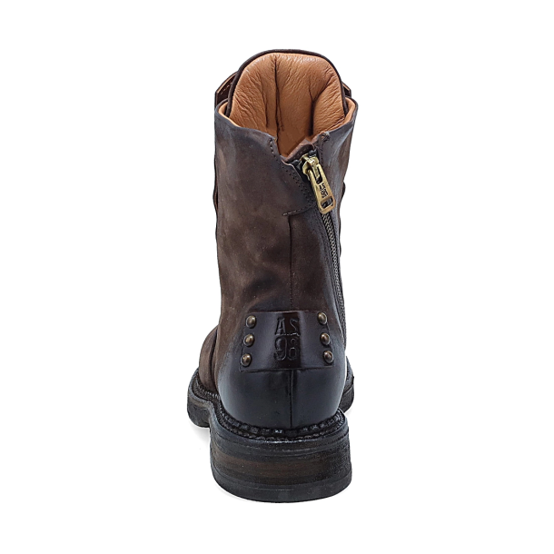 Airstep - Stvlette i brun ruskind med sm nitter 