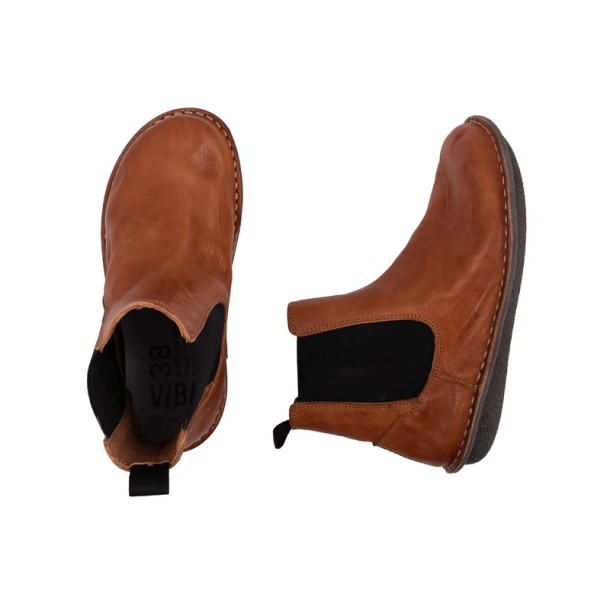 VIBAe - Chelsea stvle i cognac - Helsinki