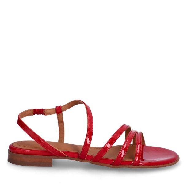Billi Bi - Flad sandal i rd lak med tynde remme - A4088