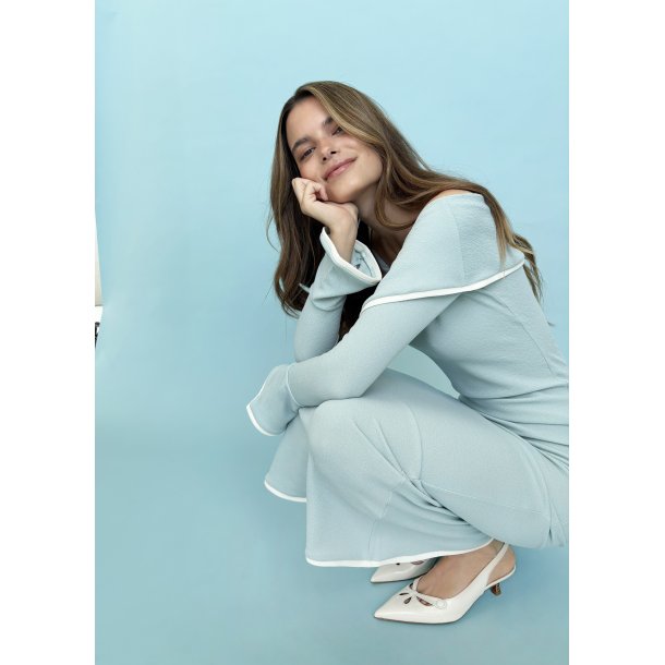 Billi Bi - Pumps i r�hvid med slingback og lille h�l - A8091