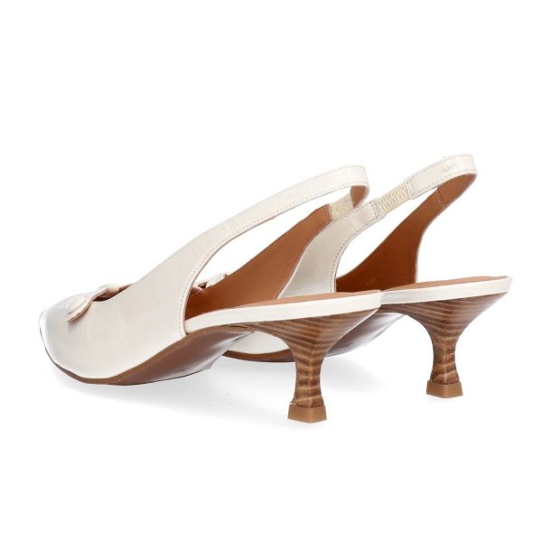 Billi Bi - Pumps i r�hvid med slingback og lille h�l - A8091