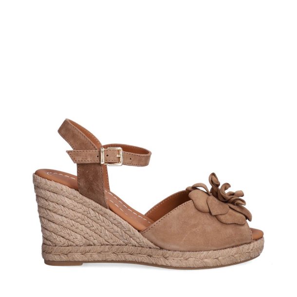 Billi Bi - Espadrillos i beige med blomst og kileh�l - A8604