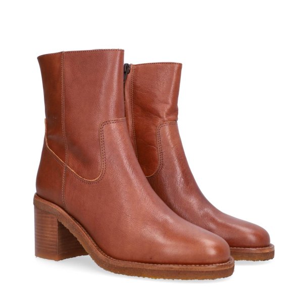 Billi Bi - Stvlette i cognac med moderat blokhl - A9162