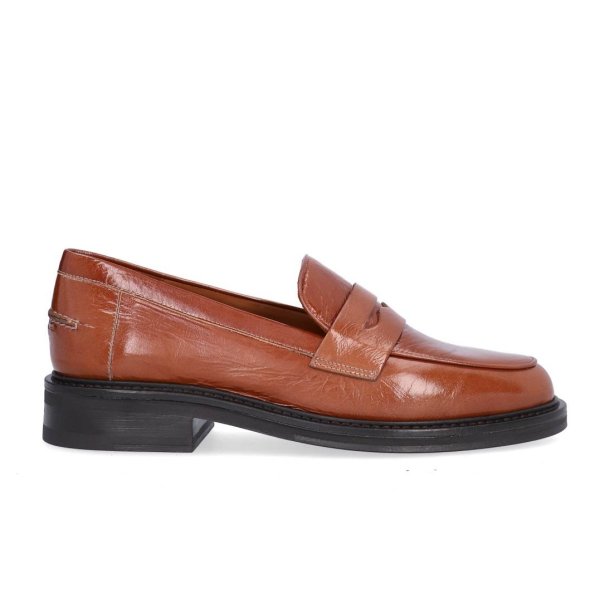 Billi Bi - Loafer i caramelfarvet lak - A9300