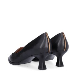 Billi Bi - Pumps i sort skind med camel kant - B11362