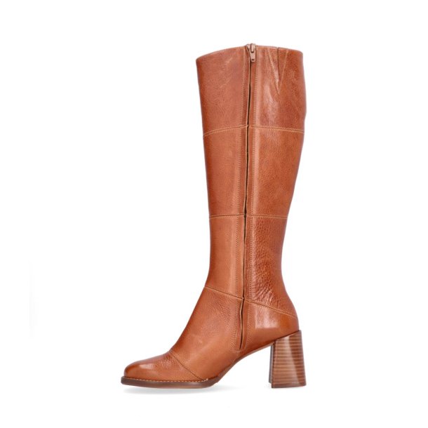 Billi Bi - St�vle i cognac med h�l - B1302