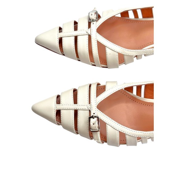 Bibi Lou - Pumps i r�hvid med sp�nde og lille h�l 