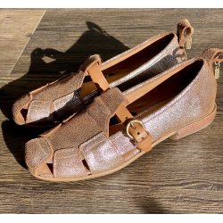 Airstep - Flad sko i krakeleret slv og camel