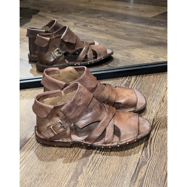 Bubetti - Gladiator sandal i hasselnd med spnde og ombuk - 3487