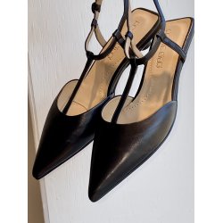 Pomme D`or - Pumps i sort med T rem - 2254