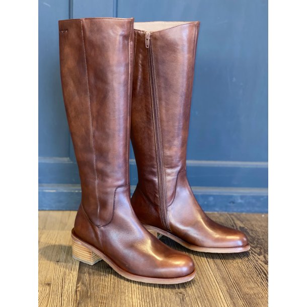 Wonders - Langskaftet stvle i varm brun med rgummisl - 2104