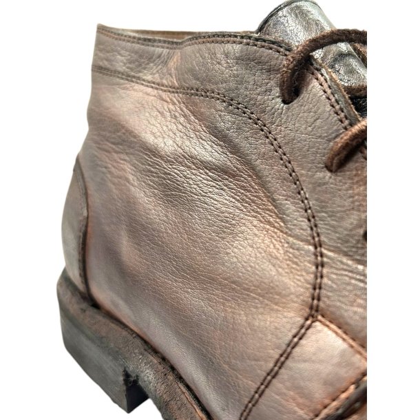 Bubetti herre - Ankelst�vle i antik brun med sn�rre - 8484