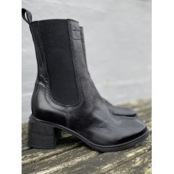 Moma - Stvlette i sort med elastik og moderat hl 