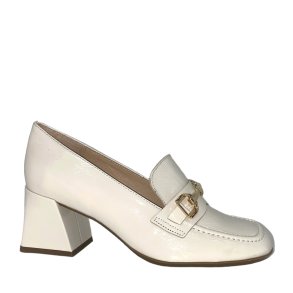 Wonders - Loafer i rhvid lak med guldbidsel og blokhl - 6204