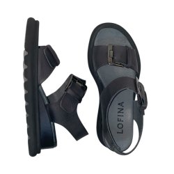 Lofina - Sandal i koksgr med kilehl og spnder - 