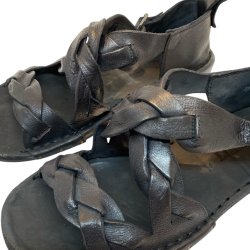 Bubetti - Sandal med fletremme i sort - 3446