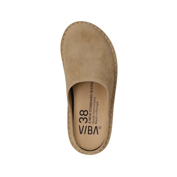 VIBAe - Slippers i sand ruskind - Roma 