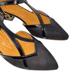 Chie Mihara - Sko i sort og mnstret lille hl - Hidrow