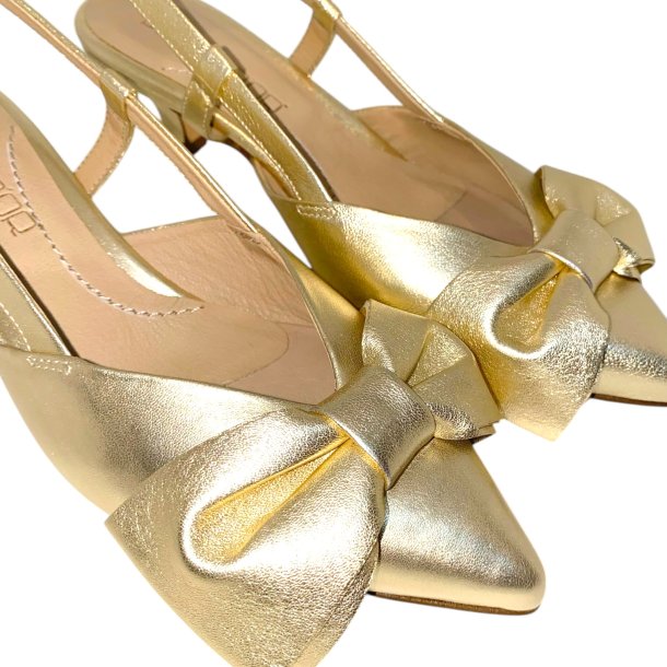 Pomme D`or - Pumps i guld med sljfe og slingback - 4988