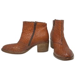 Moma - St�vlette i cognac flet med h�l