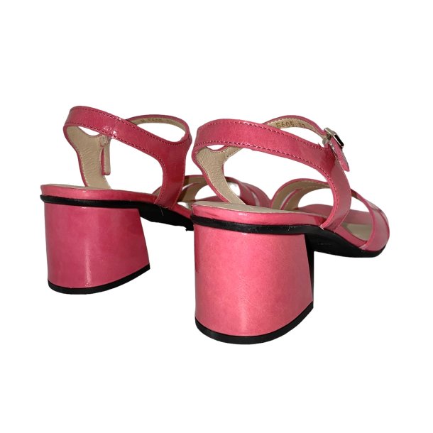 Wonders - Sandal i pink lak med moderat hl - 5605