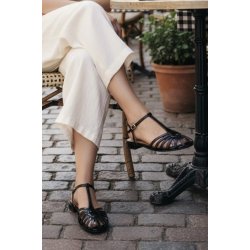 Billi Bi - Flad sandal med tynde remme i sort lak - A8653