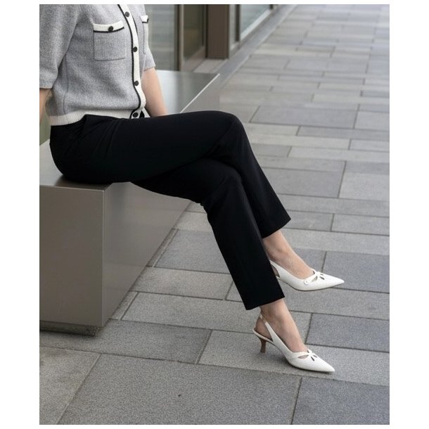 Billi Bi - Pumps i r�hvid med slingback og lille h�l - A8091