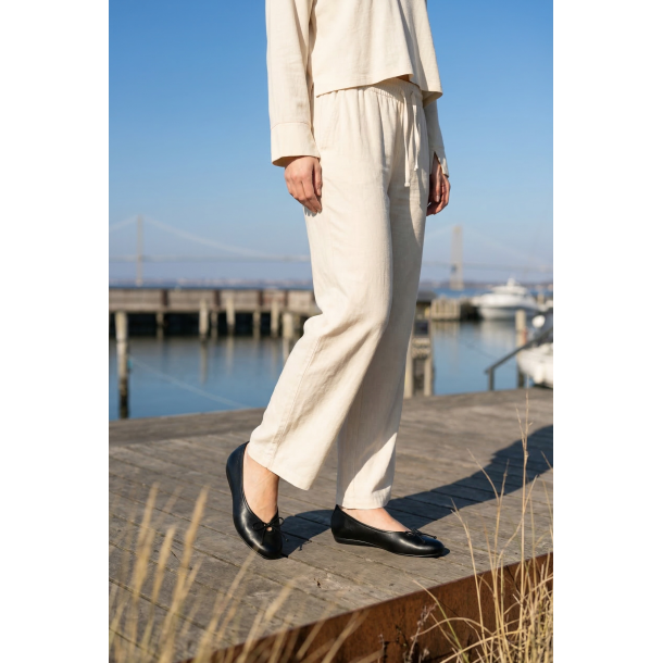 Wonders - Ballerina i sort med sn�re - A61172