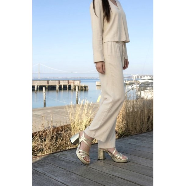 Wonders - Sandal i guld med plateau og blokh�l - G6821