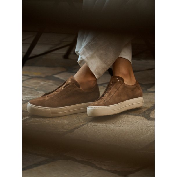 Paul Green - Sneakers i varm brun med elastiksn�re - 5529