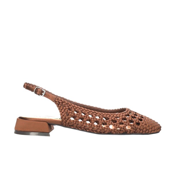 Bibi Lou - Flad sandal i brun flet med slingback 