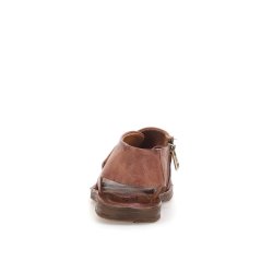 Airstep - Flad sandal i cognac med lynl�s