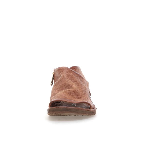 Airstep - Flad sandal i cognac med lynl�s