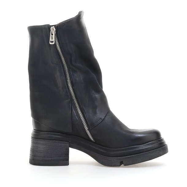 Airstep - Stvlette i sort med slag og slv-detaljer