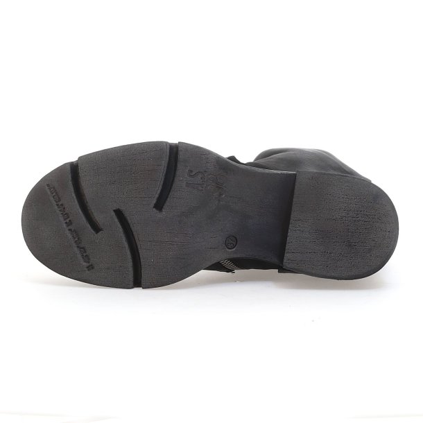 Airstep - Stvlette i sort med slag og slv-detaljer