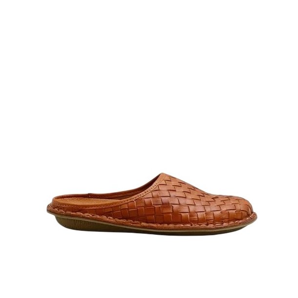 VIBAe - Lukket slippers i flettet cognac skind - Roma Woven