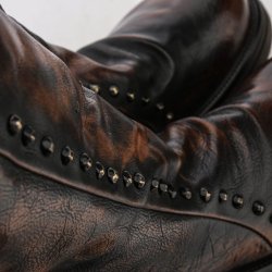 Airstep - Stvlette i flammet brun med sm nitter 