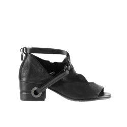 Airstep - Sandal i sort med ankelrem og moderat h�l 
