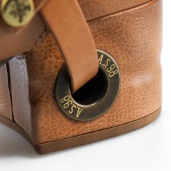 Airstep - Sandal i camel med ankelrem og moderat h�l 