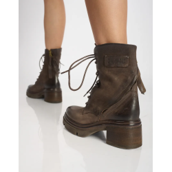 Airstep - Snrestvle i brun med moderat hl 