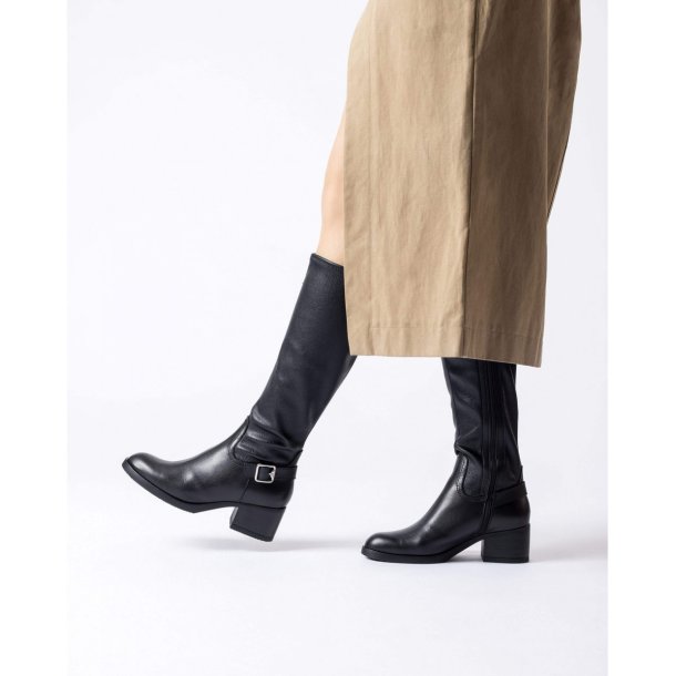 Wonders - Langskaftet stvle i sort med spnde - G6242