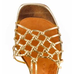 Chie Mihara - Flad guldsandal i hndflettet skind - Tante